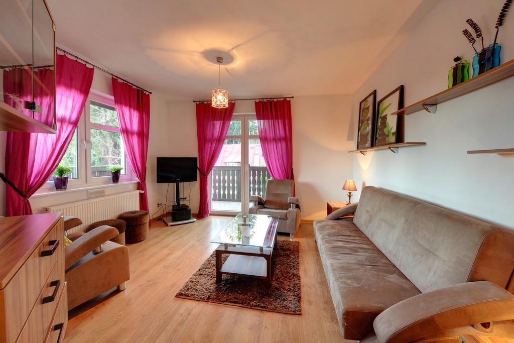 Apartamenty Sun Seasons 24 - Rezydencja Parkowa Szklarska Poręba Δωμάτιο φωτογραφία
