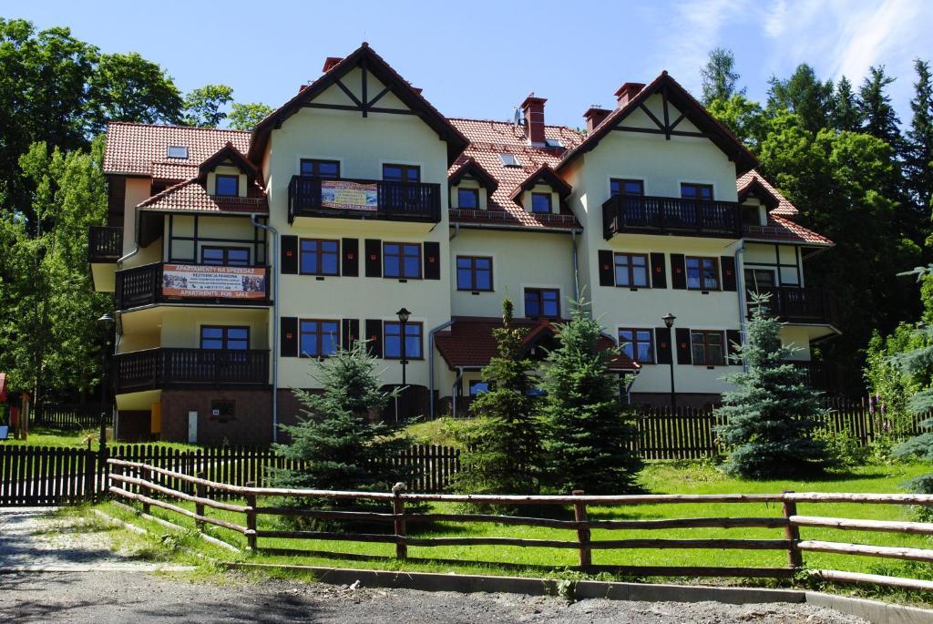 Apartamenty Sun Seasons 24 - Rezydencja Parkowa Szklarska Poręba Εξωτερικό φωτογραφία